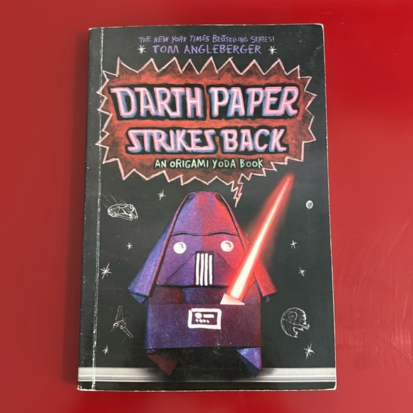2 Pack: The Strange Case of Origami Yoda / Darth Paper Strikes Back - Picture 13 of 17